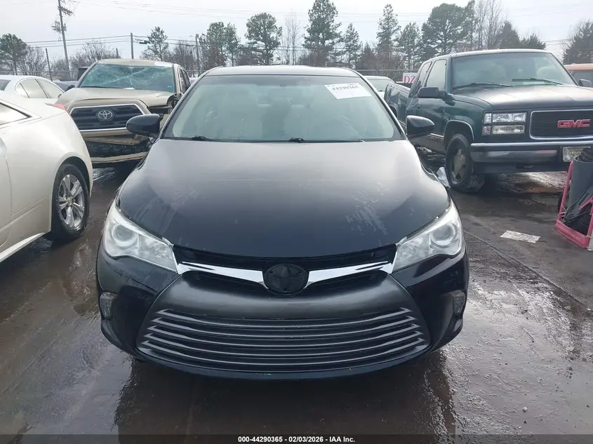 2017 TOYOTA CAMRY XLE