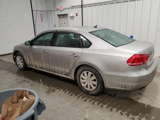 2013 VOLKSWAGEN PASSAT S  