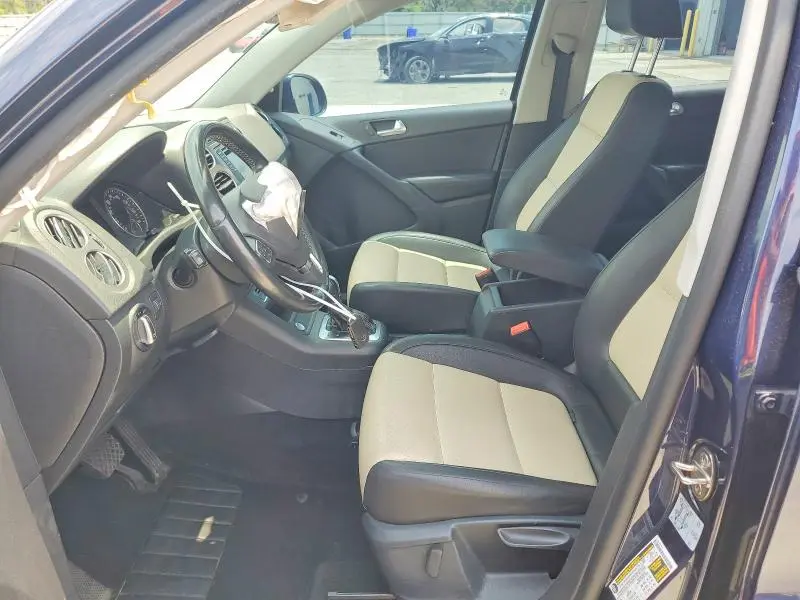 2016 VOLKSWAGEN TIGUAN S  