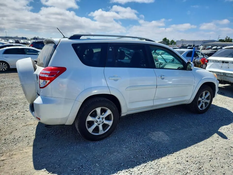 2012 TOYOTA RAV4 LIMITED  