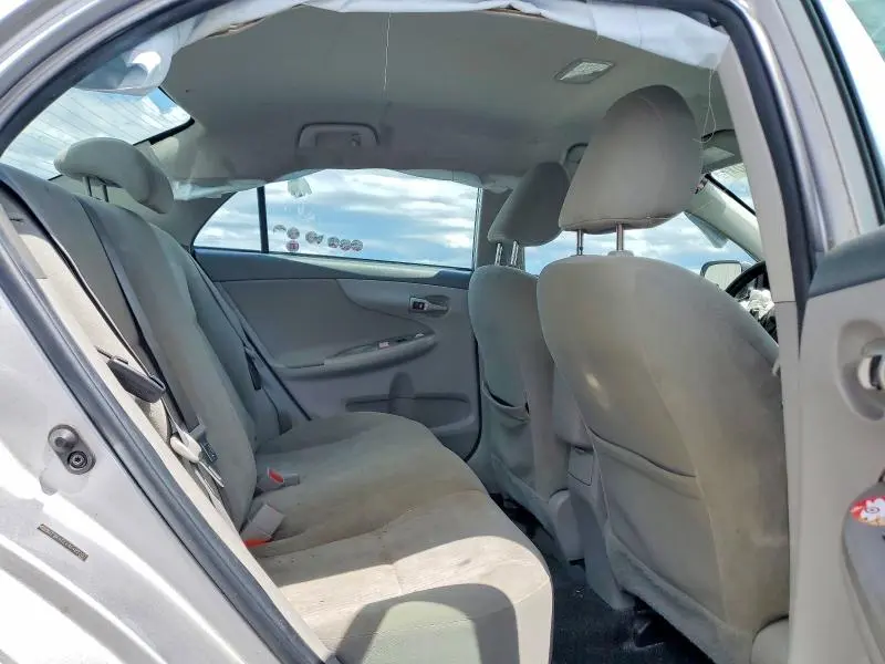 2010 TOYOTA COROLLA LE  