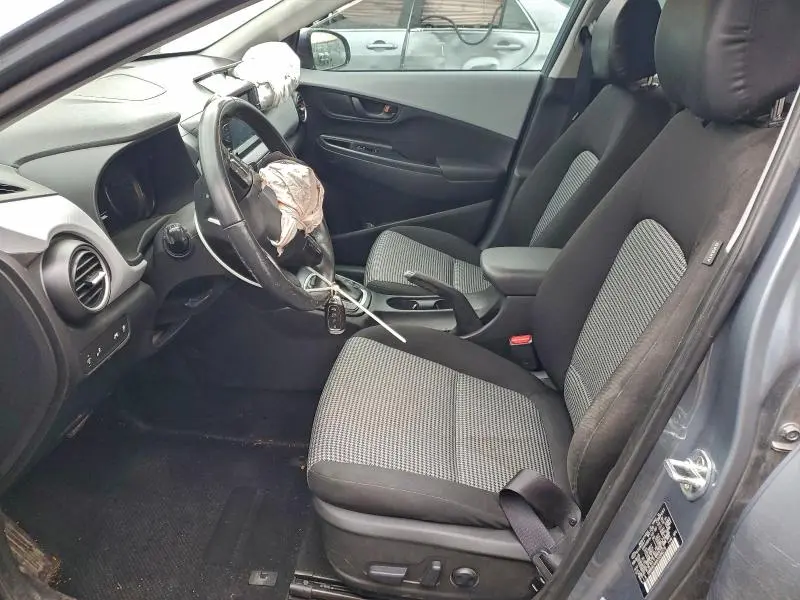 2018 HYUNDAI KONA SEL  