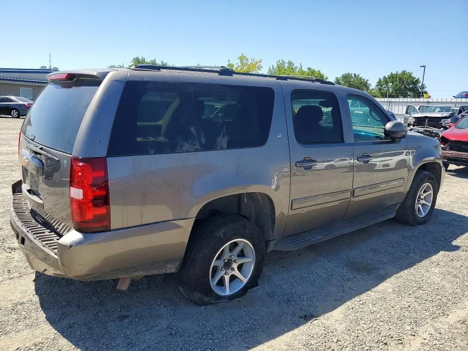 2013 CHEVROLET SUBURBAN K1500 LT  