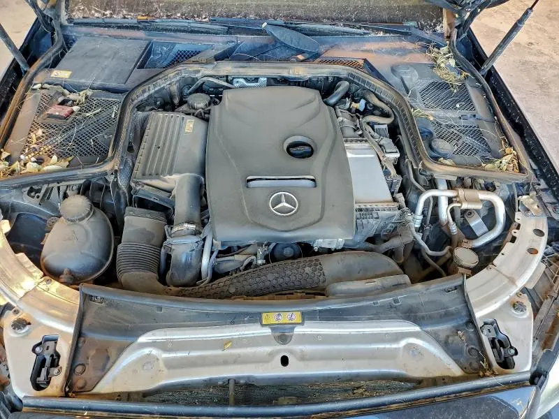 2015 MERCEDES-BENZ C 300  