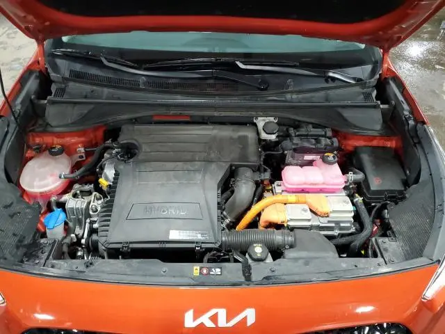 2022 KIA NIRO LX