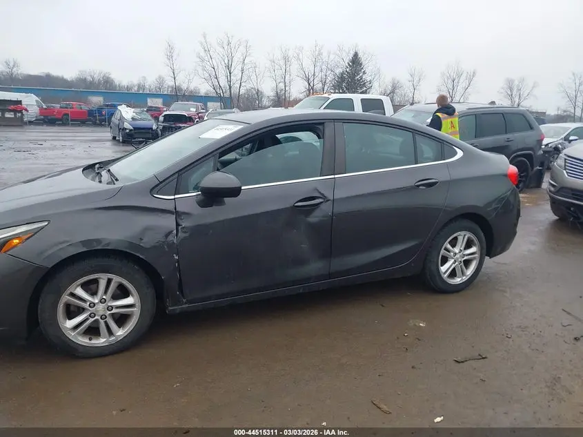 2017 CHEVROLET CRUZE LT AUTO