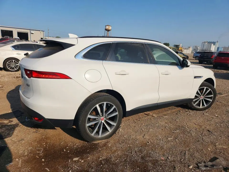 2018 JAGUAR F-PACE PRESTIGE  