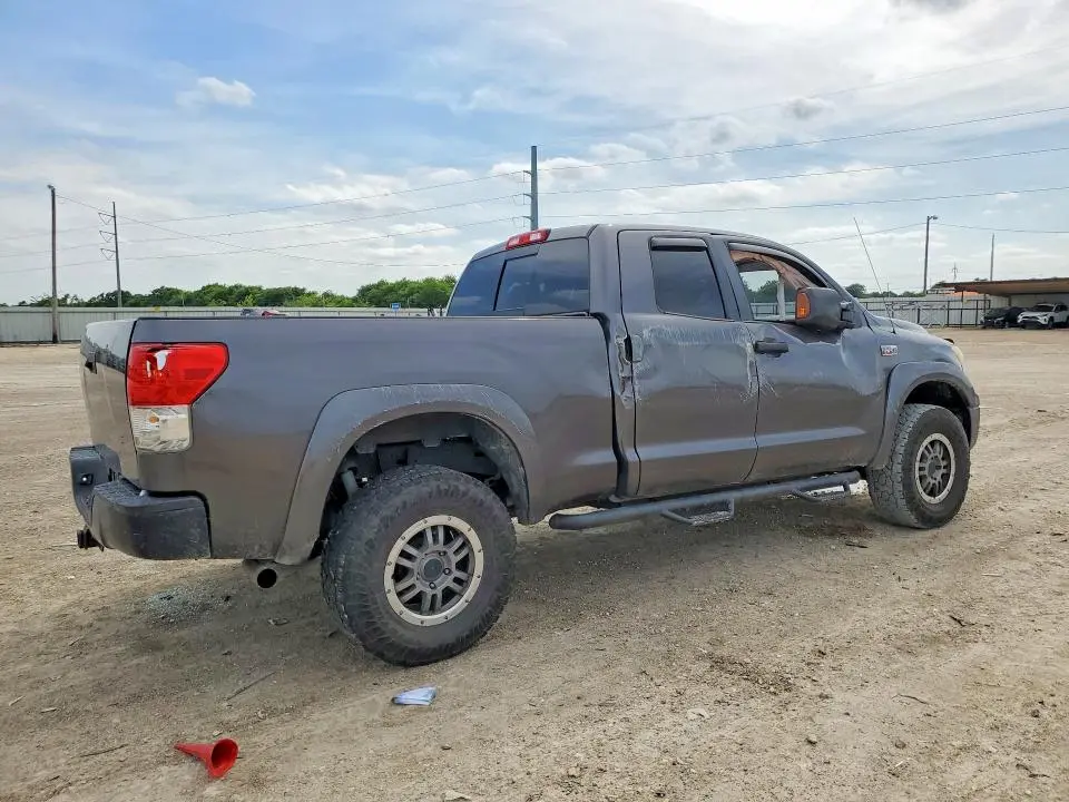 2013 TOYOTA TUNDRA DOUBLE CAB SR5  