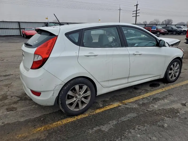2012 HYUNDAI ACCENT GLS  