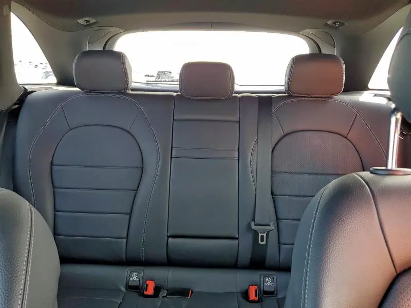 2019 MERCEDES-BENZ GLC 300  