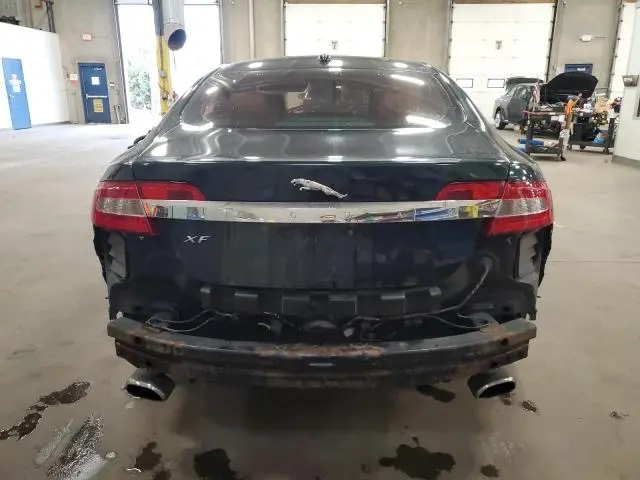 2011 JAGUAR XF   
