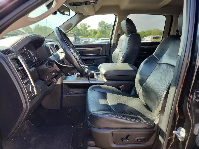 2015 RAM 1500 SPORT  