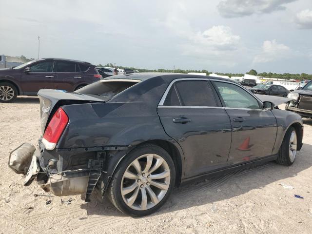 2017 CHRYSLER 300 LIMITED