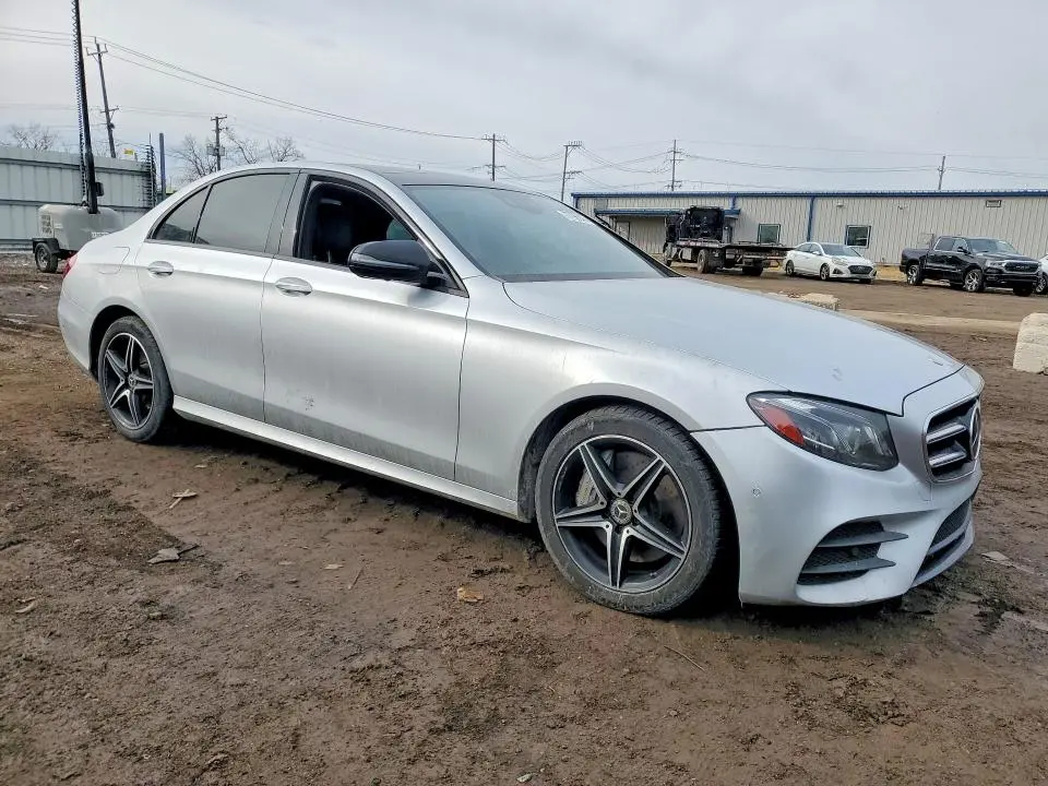 2019 MERCEDES-BENZ E 300 4MATIC  