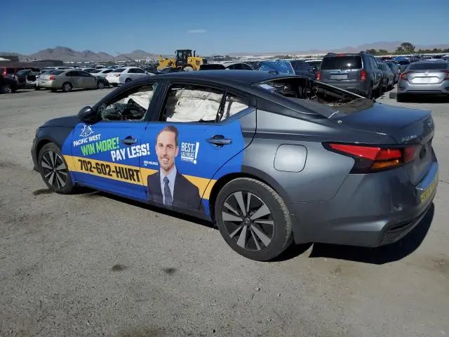 2022 NISS ALTIMA SR   
