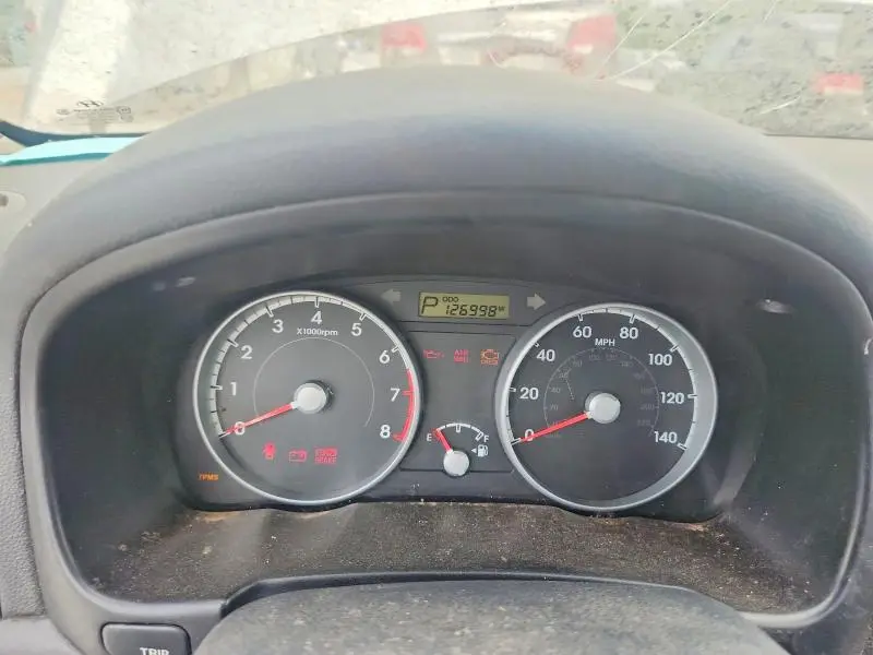 2010 HYUNDAI ACCENT GS  