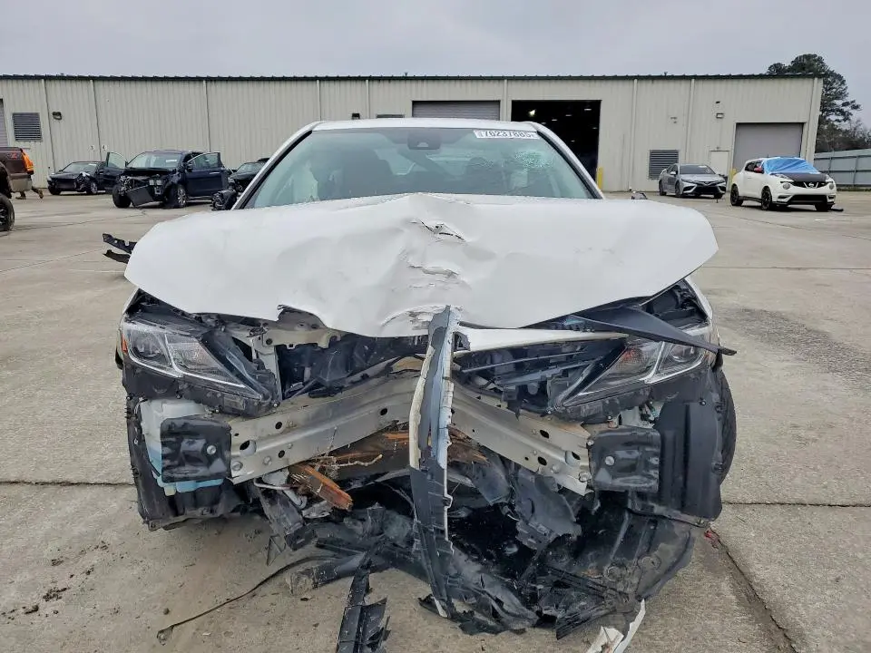 2021 TOYOTA CAMRY LE  