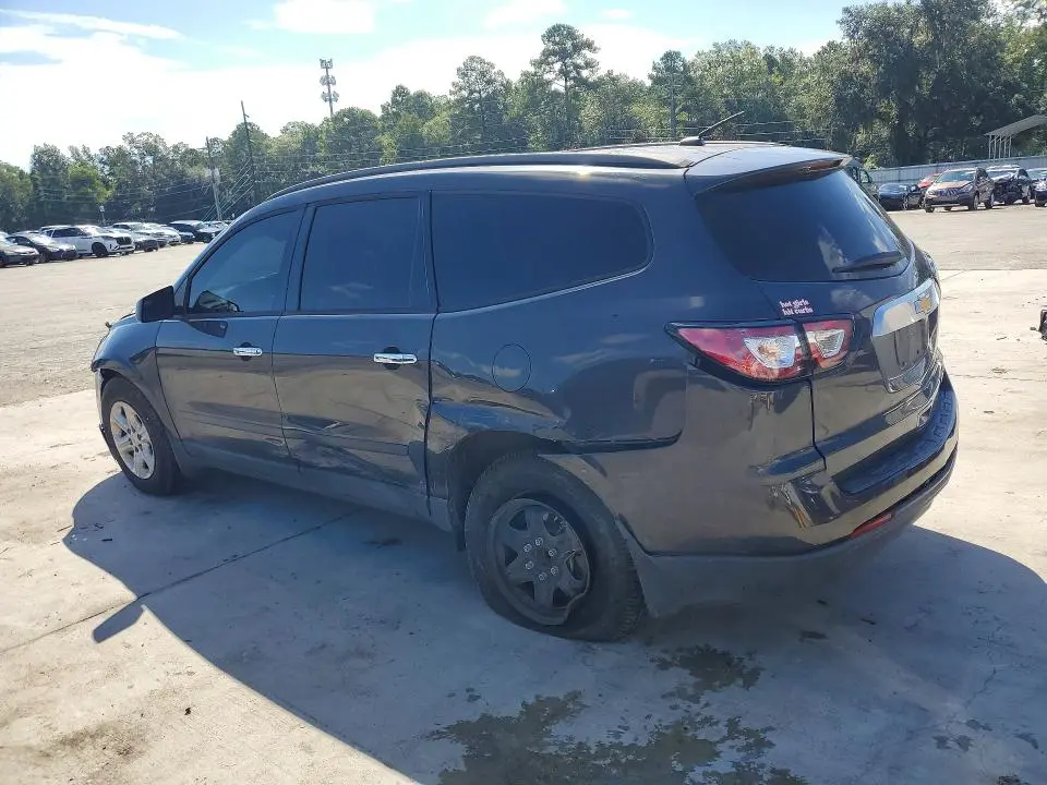 2014 CHEVROLET TRAVERSE LS  