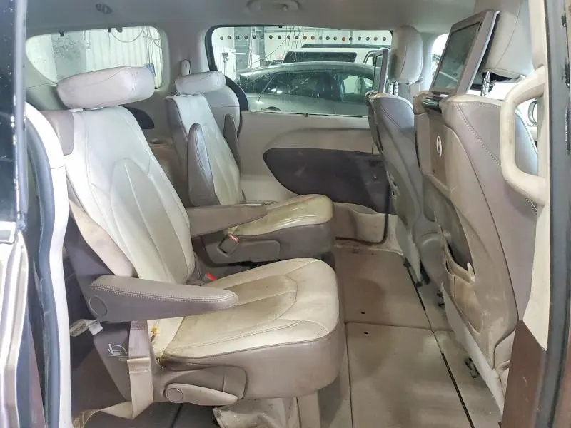 2017 CHRYSLER PACIFICA TOURING L PLUS  