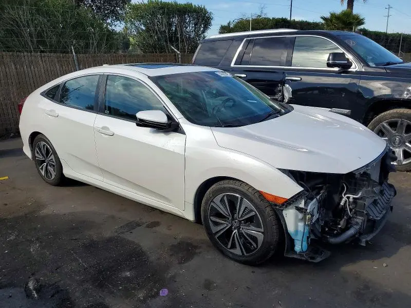 2017 HONDA CIVIC EX  