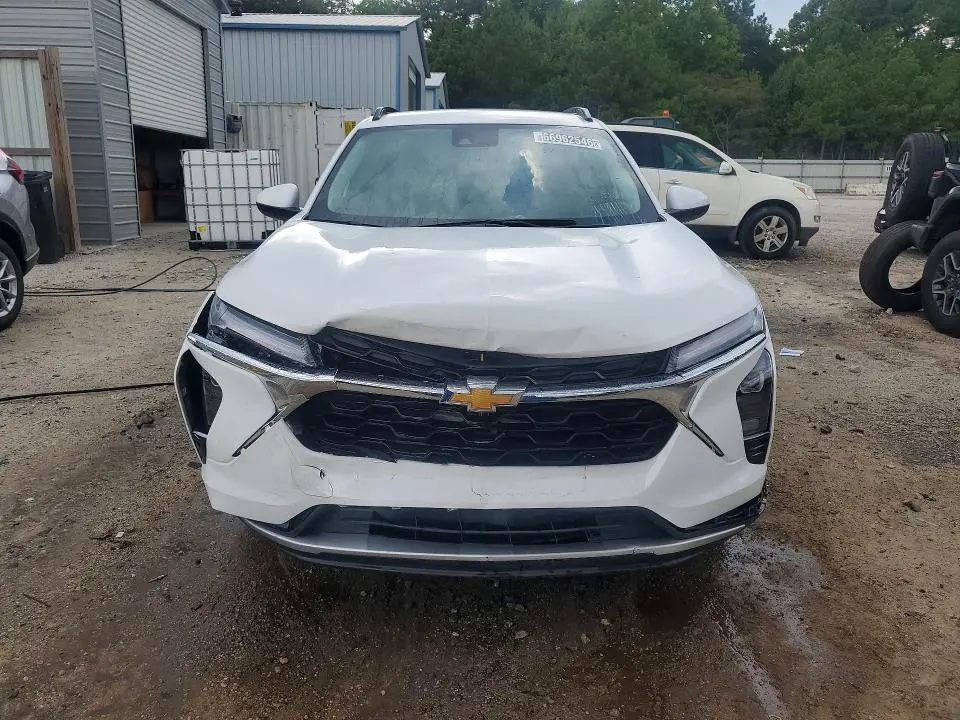 2025 CHEVROLET TRAX 1LT  