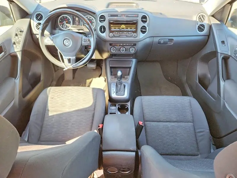 2014 VOLKSWAGEN TIGUAN S  
