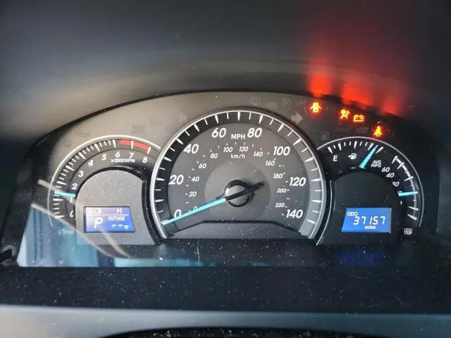 2015 TOYOTA CAMRY LE  