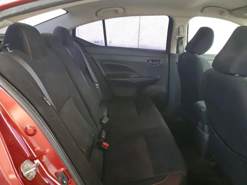 2020 NISSAN VERSA SR  