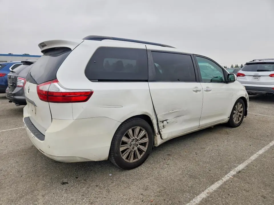 2017 TOYOTA SIENNA LIMITED 7-PASSENGER  