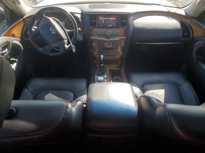 2011 INFINITI QX56 BASE  
