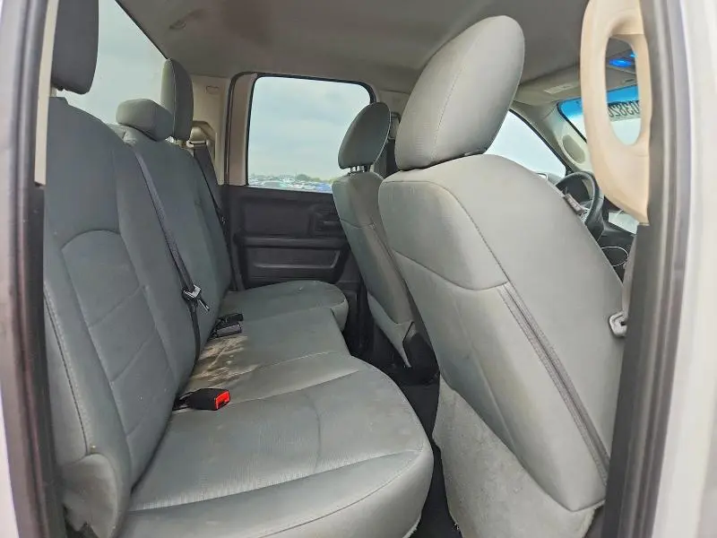 2016 RAM 1500 ST  