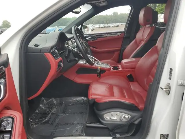 2016 PORSCHE MACAN S  