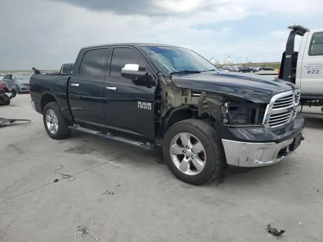 2015 RAM 1500 SLT  