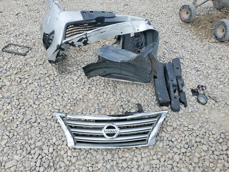 2015 NISSAN SENTRA SL  