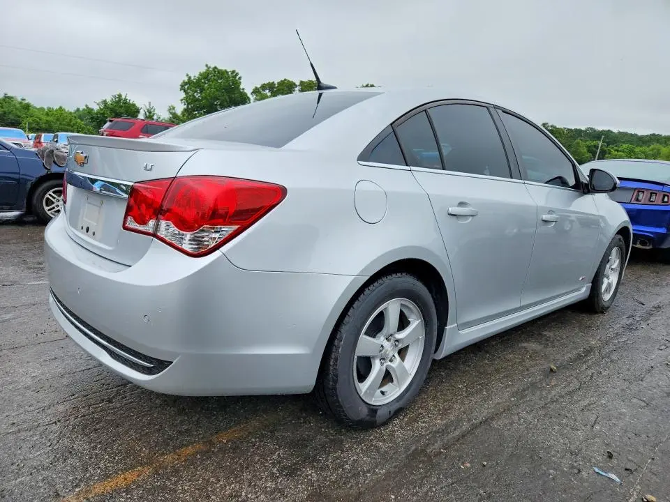 2012 CHEVROLET CRUZE LT  