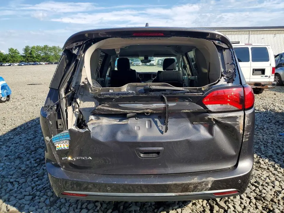 2018 CHRYSLER PACIFICA TOURING L  