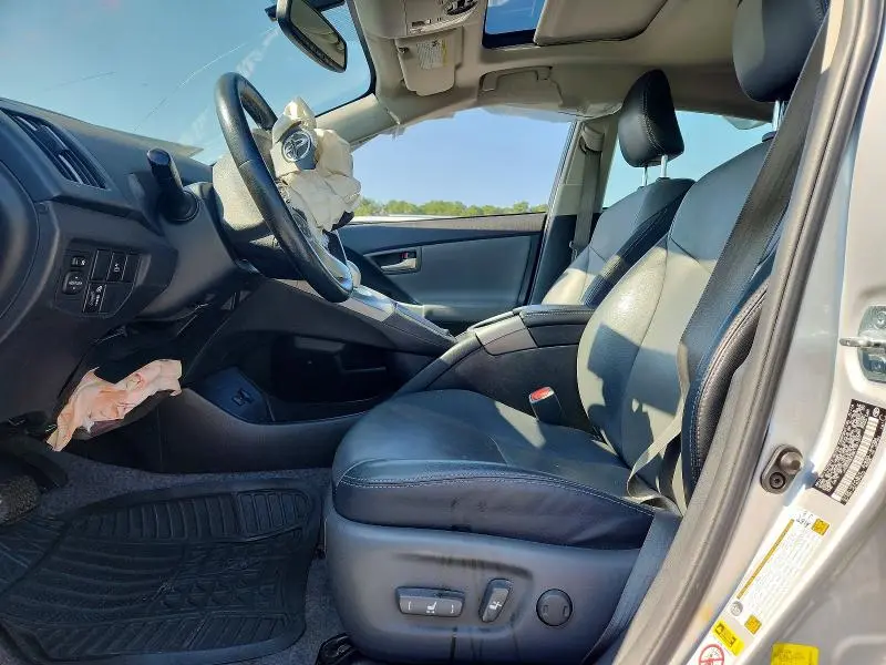2014 TOYOTA PRIUS FOUR  