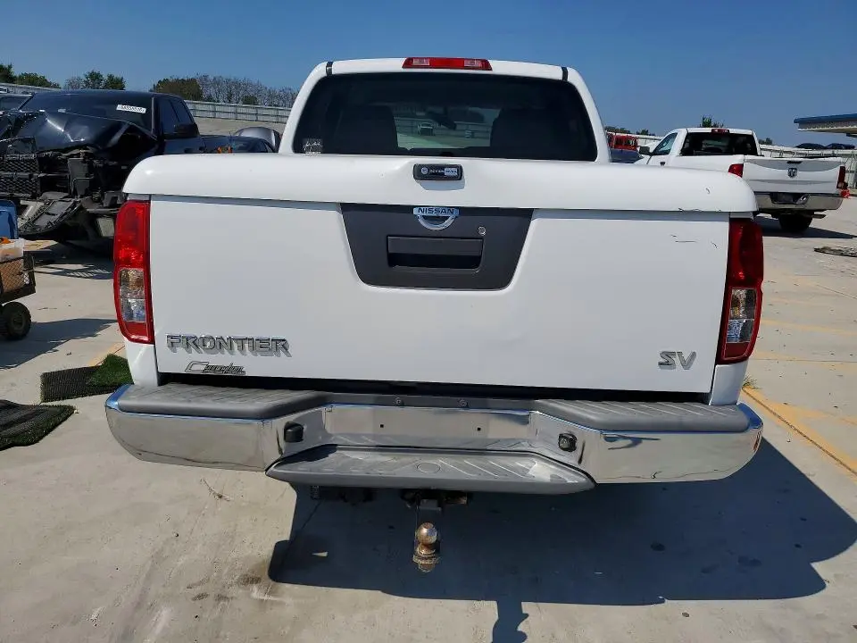 2011 NISSAN FRONTIER S  