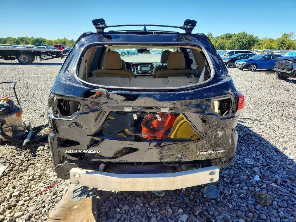 2019 TOYOTA HIGHLANDER LIMITED  