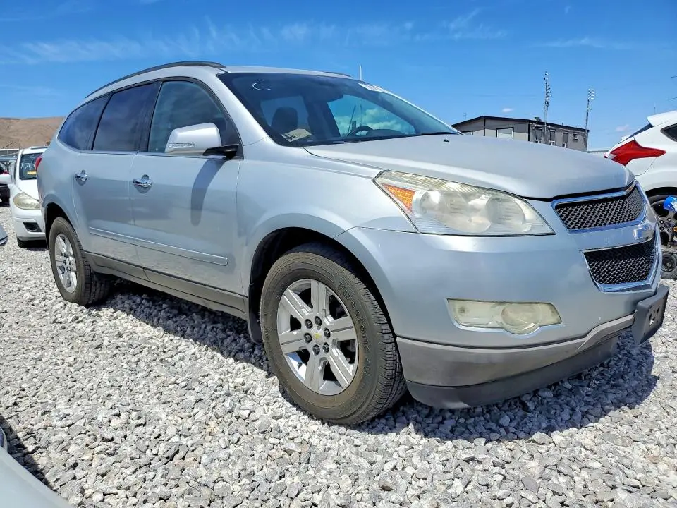 2012 CHEVROLET TRAVERSE LT  