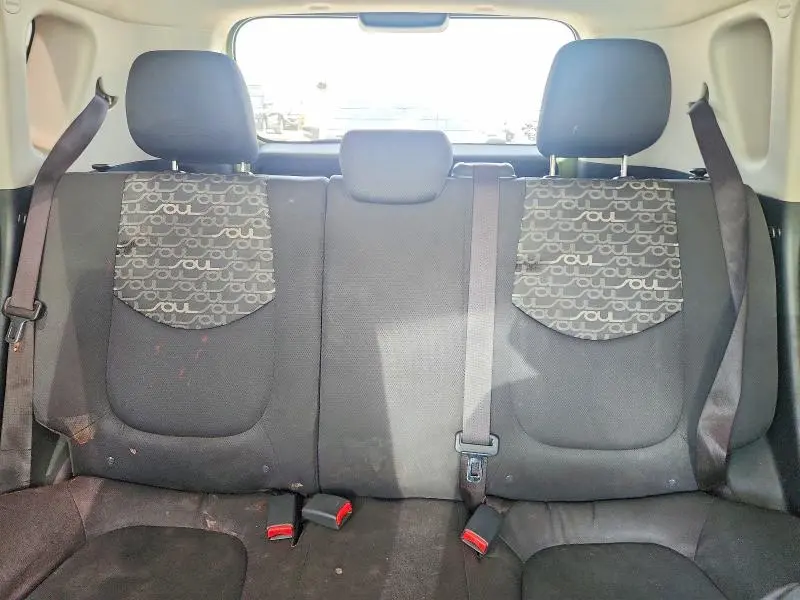 2011 KIA SOUL +  