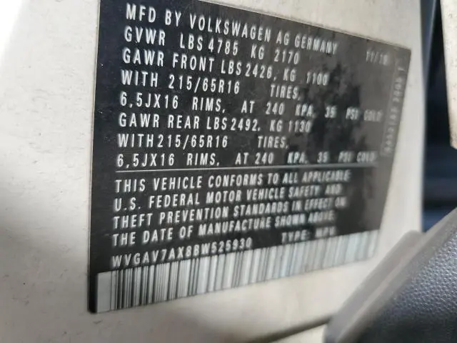 2011 VOLKSWAGEN TIGUAN S  