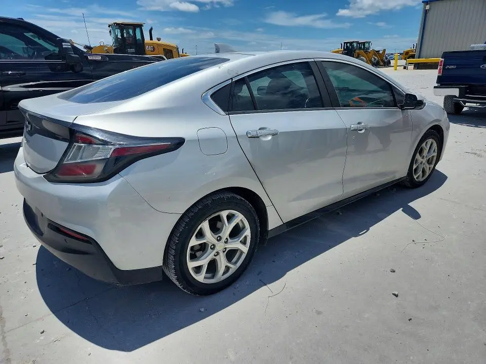 2016 CHEVROLET VOLT LTZ  
