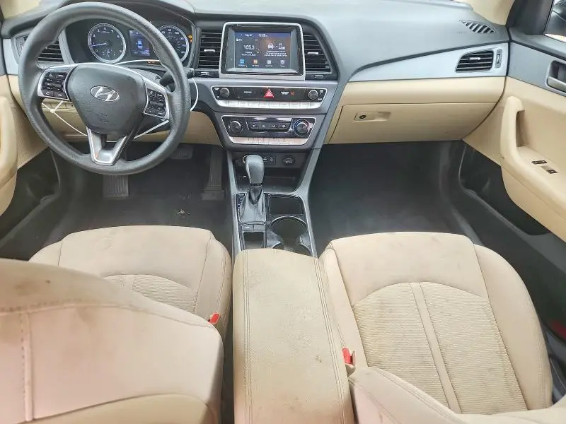 2018 HYUNDAI SONATA SE  