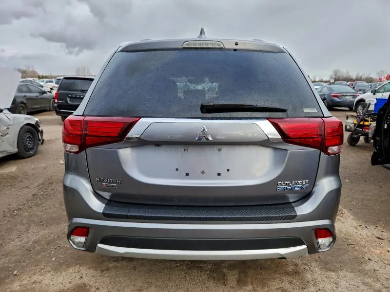 2018 MITSUBISHI OUTLANDER SE  