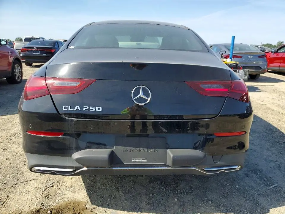 2025 MERCEDES-BENZ CLA 250  