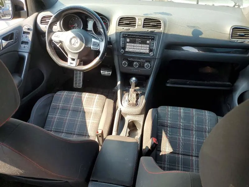 2010 VOLKSWAGEN GTI   