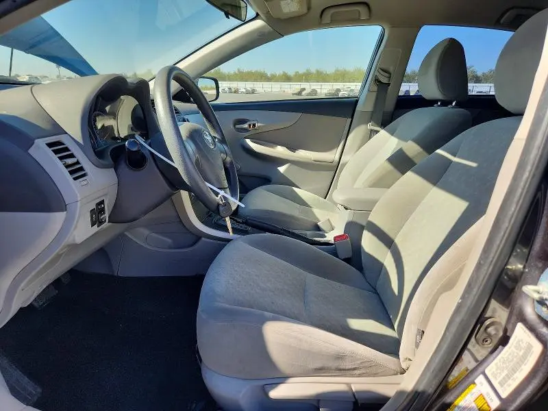 2010 TOYOTA COROLLA BASE  