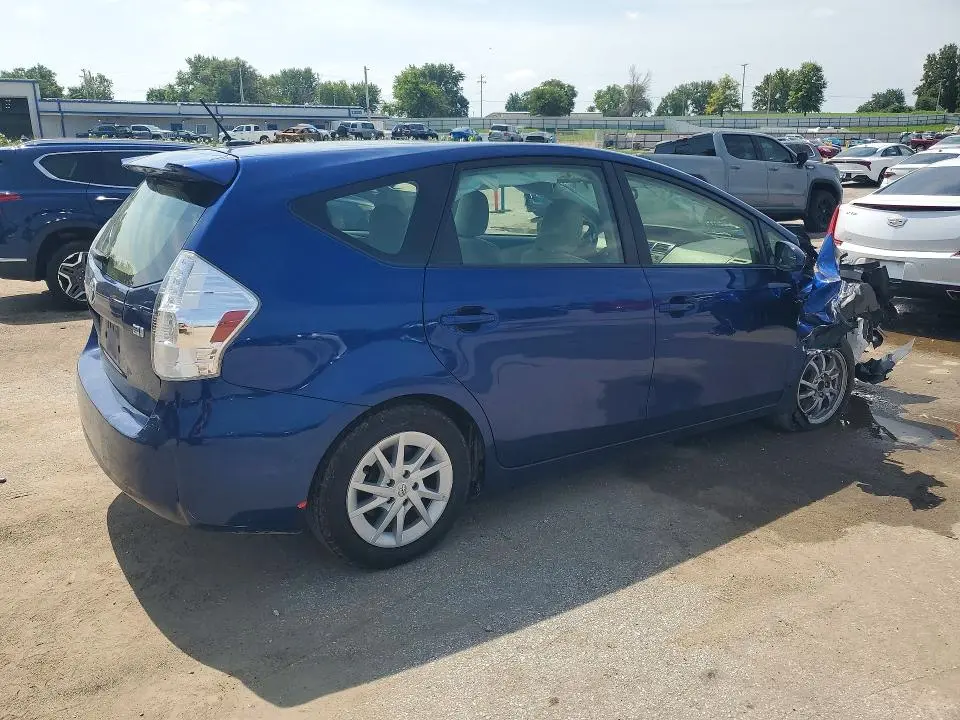 2012 TOYOTA PRIUS V THREE  
