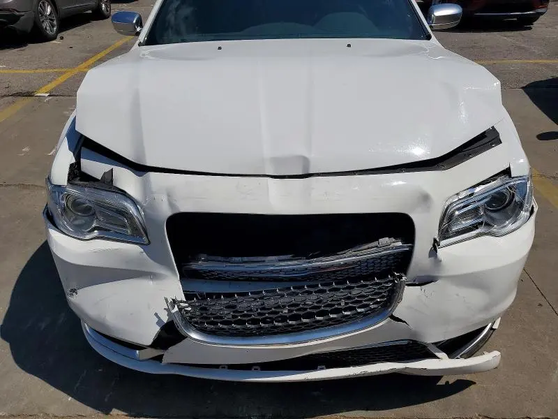 2017 CHRYSLER 300C PLATINUM  
